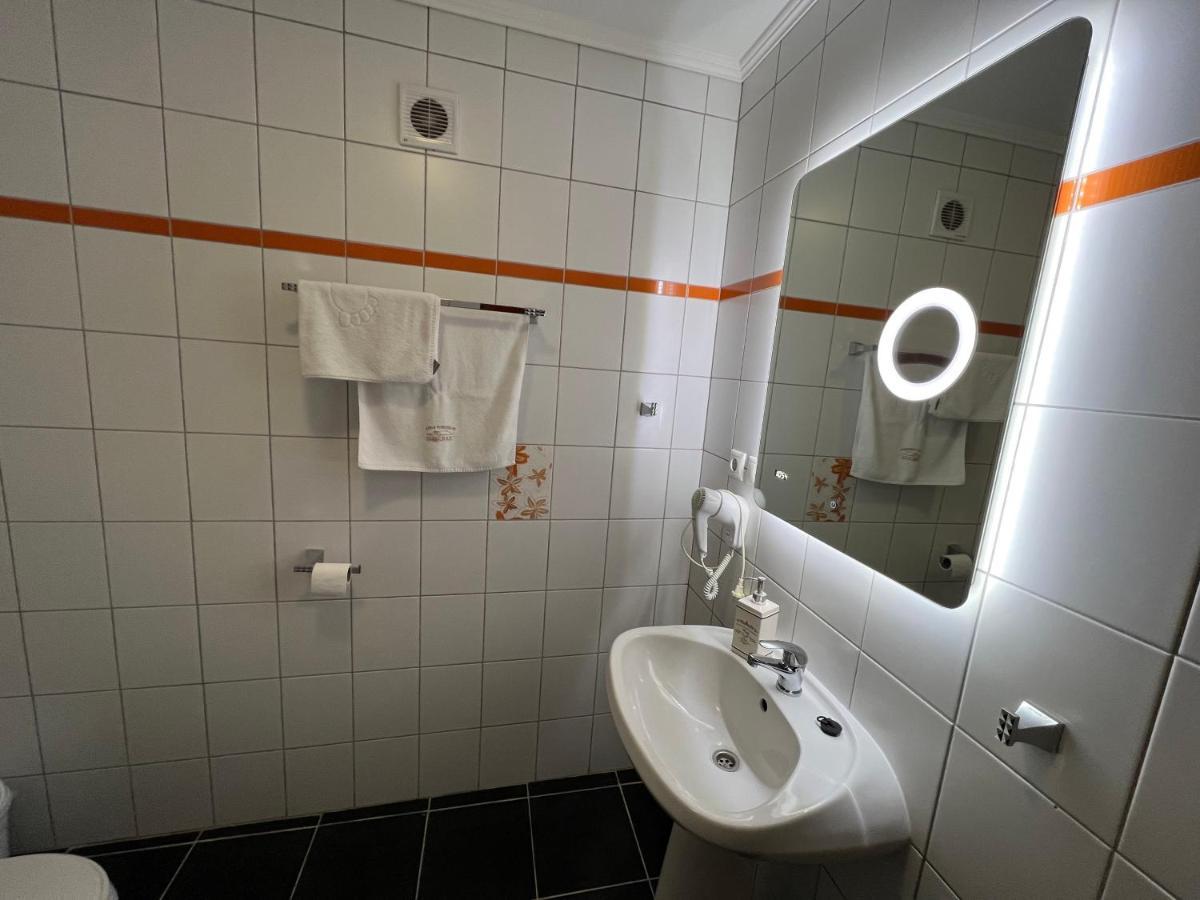 Kuria Vendeghaz Hotell Poroszló Exteriör bild