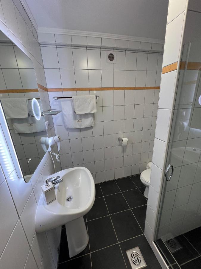 Kuria Vendeghaz Hotell Poroszló Exteriör bild