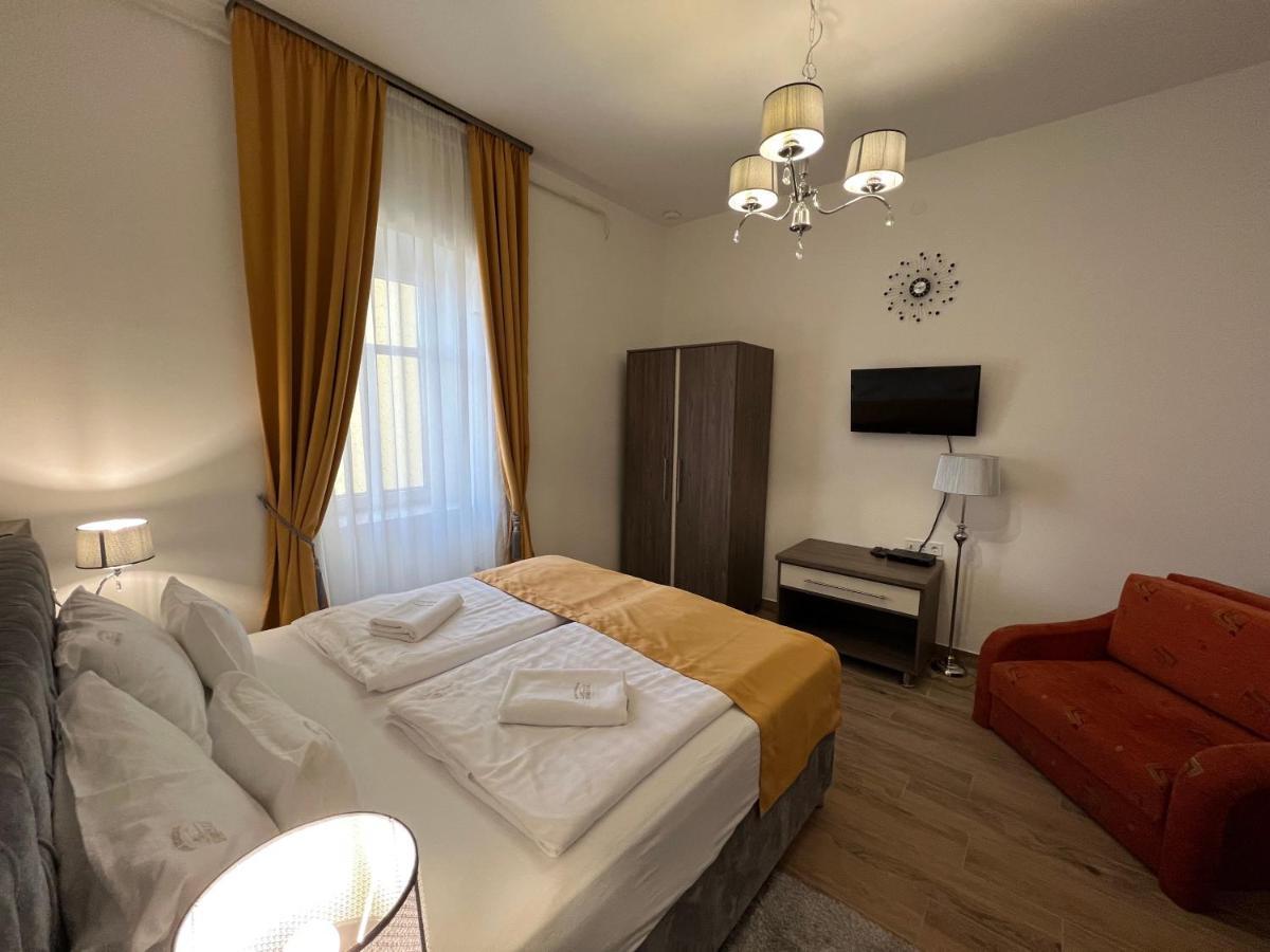 Kuria Vendeghaz Hotell Poroszló Exteriör bild